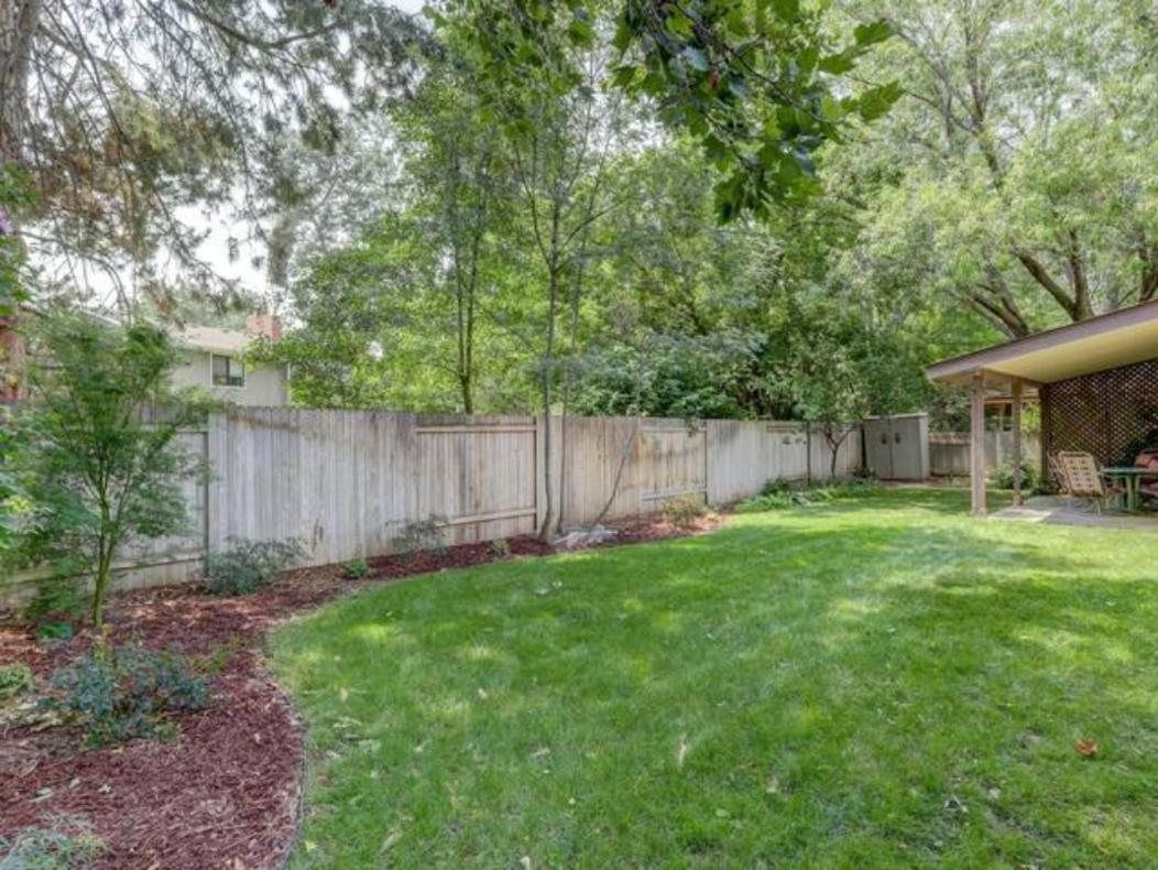Experience Nirvana With Artwork Collections From Around The Globe Located In Lakewood Neighborhood In Se Boise Next To A Park, Minutes From Bown Crossing And The Boise River, 10 Minutes To Downtown, 4 Beds, Sleeps 8, Pets Welcome In Large Fenced In Y Dış mekan fotoğraf