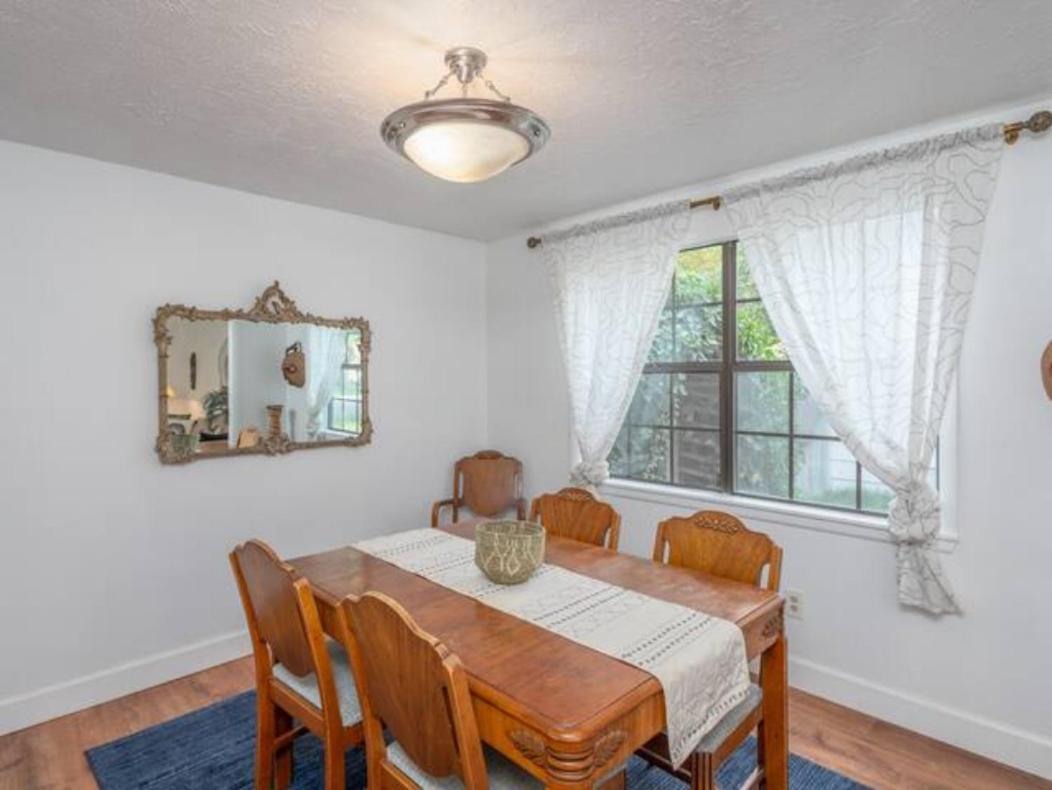 Experience Nirvana With Artwork Collections From Around The Globe Located In Lakewood Neighborhood In Se Boise Next To A Park, Minutes From Bown Crossing And The Boise River, 10 Minutes To Downtown, 4 Beds, Sleeps 8, Pets Welcome In Large Fenced In Y Dış mekan fotoğraf